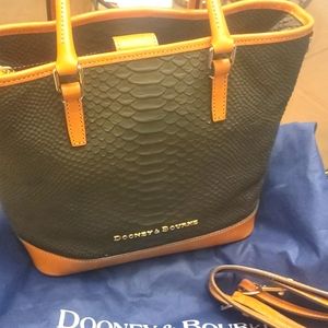 Dooney Bourke Purse